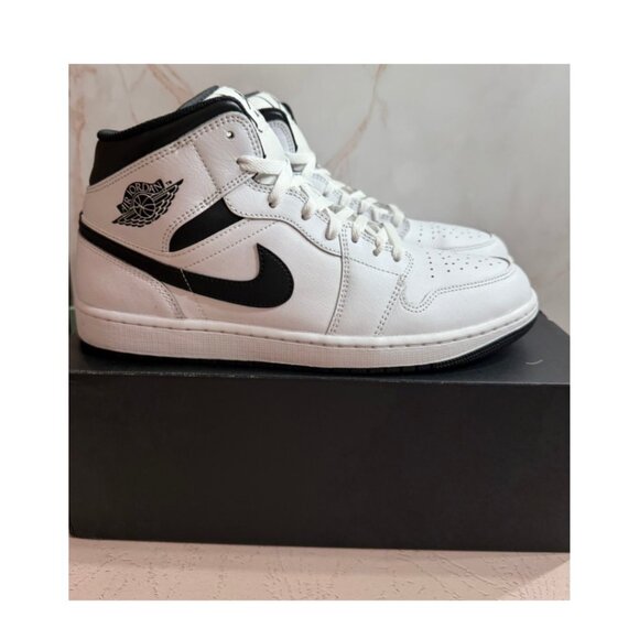 AIR JORDAN 1 MID WHITE PANDA - SIZE 11.5 PRE OWNED ORIGINAL BOX - EXCELLENT COND - Picture 1 of 5